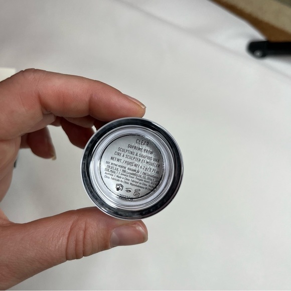 Morphe Supreme Brow Sculpting & Shaping Clear Wax Full Sized Product 0.21 Oz NIB - Picture 11 of 11